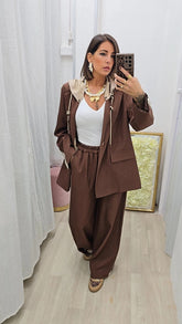 Tailleur Asia